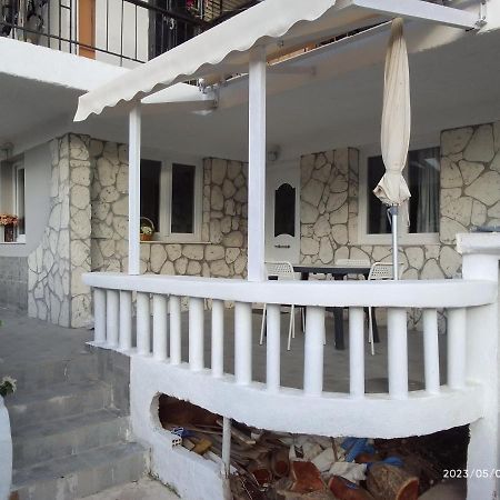 Antonia Family House Near Airport Pórto Ráfti Exterior foto