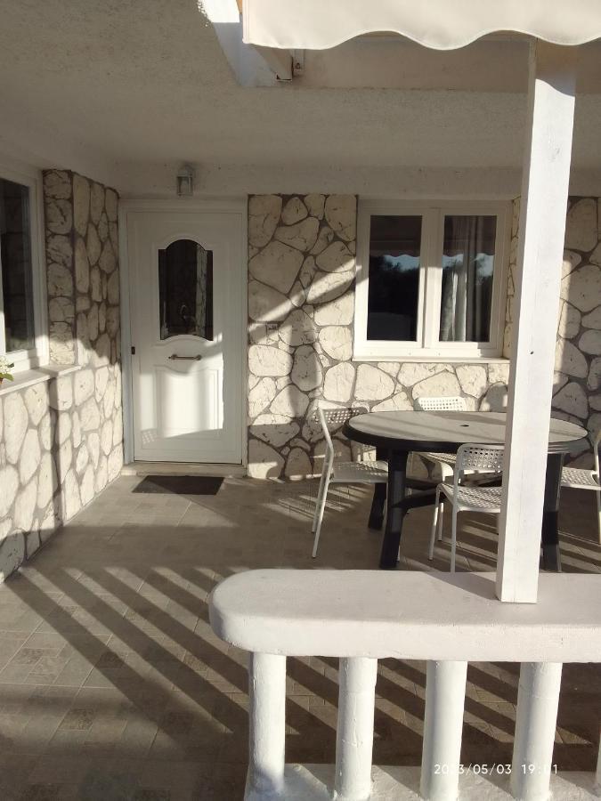 Antonia Family House Near Airport Pórto Ráfti Exterior foto